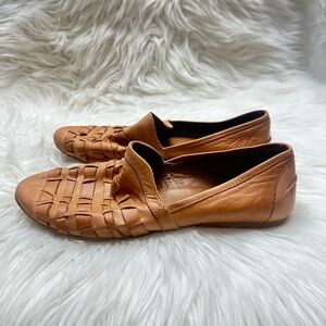 Bueno Size 39 Leather Loafers in Tan